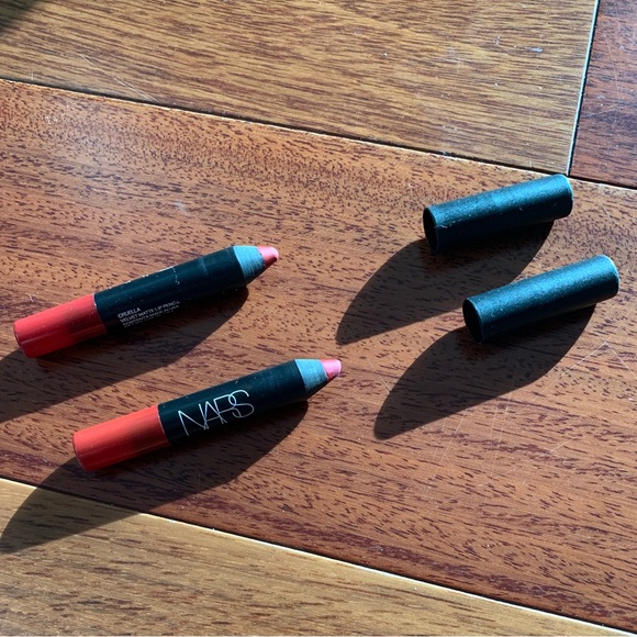 2x Mini NARS Velvet Matte Lip Pencil, total: 0.12oz/3.6g - Picture 6 of 16